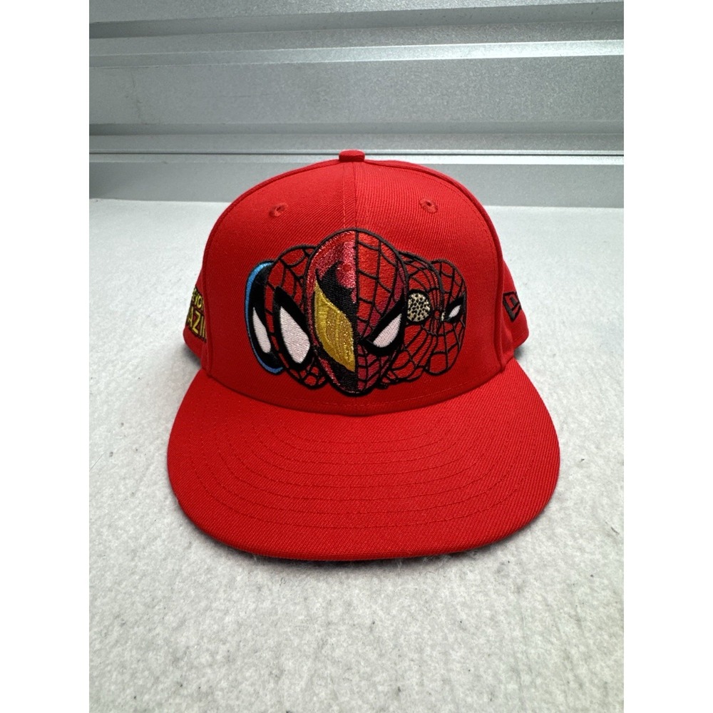 Marvel Comics Beyond Spiderman Mask The Ages Red 59Fifty Fitted New Era Hat